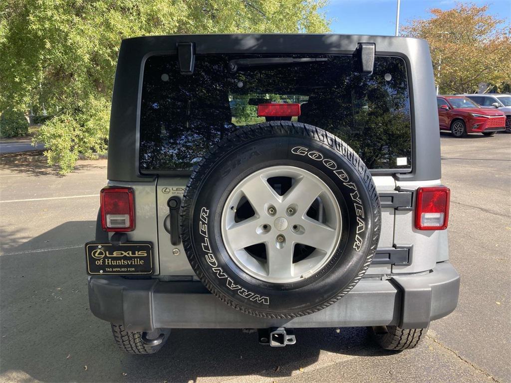 used 2015 Jeep Wrangler Unlimited car, priced at $15,500