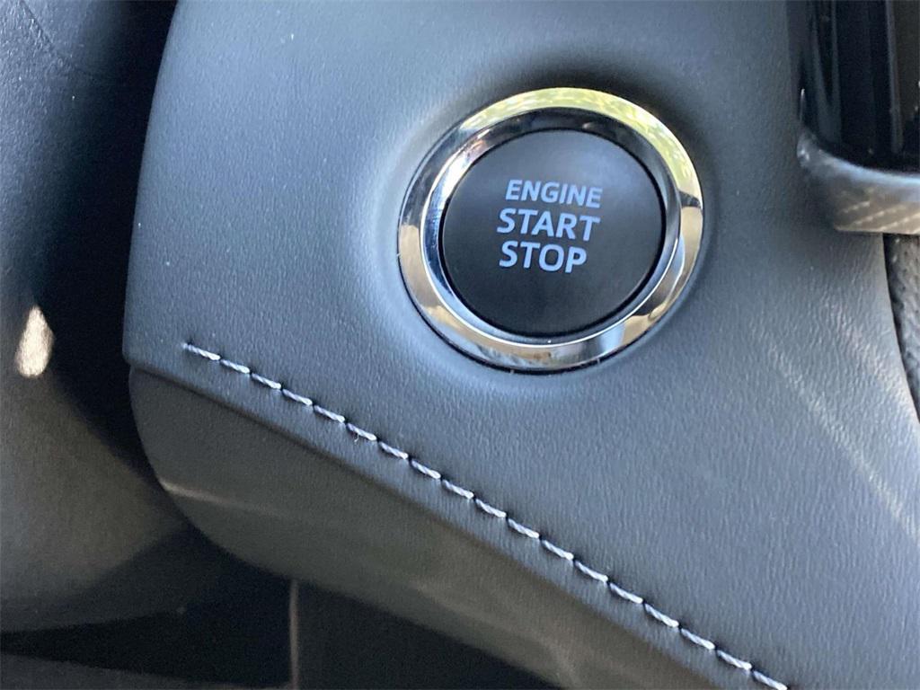 used 2022 Toyota Highlander car, priced at $38,995