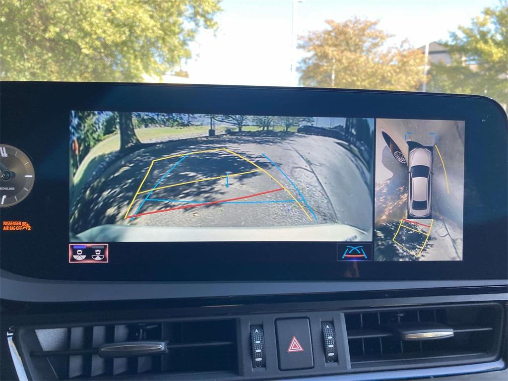 used 2022 Lexus ES 350 car, priced at $43,995