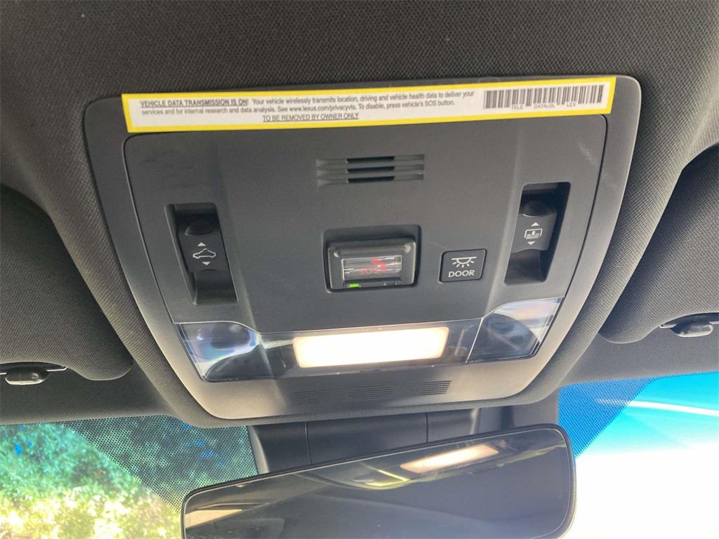 used 2022 Lexus ES 350 car, priced at $43,995