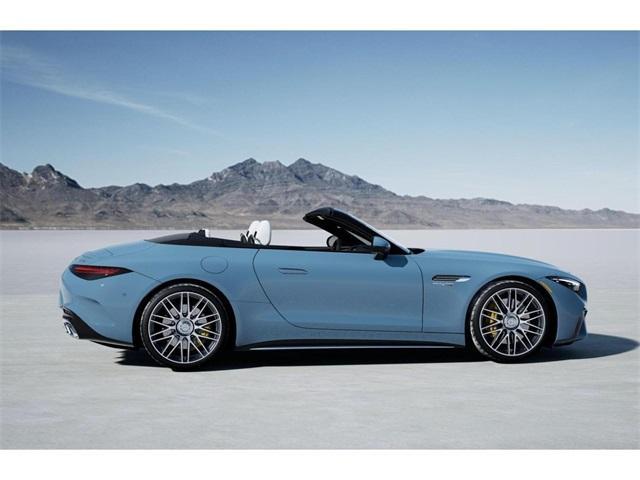 new 2025 Mercedes-Benz AMG SL 55 car, priced at $173,550