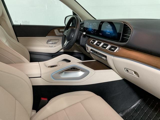 used 2022 Mercedes-Benz GLE 350 car, priced at $55,555