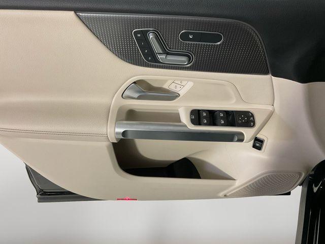 used 2021 Mercedes-Benz GLB 250 car, priced at $27,985