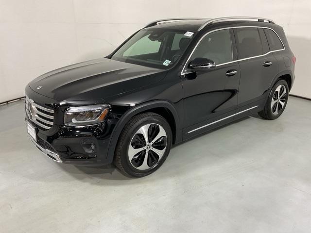 used 2024 Mercedes-Benz GLB 250 car, priced at $43,676