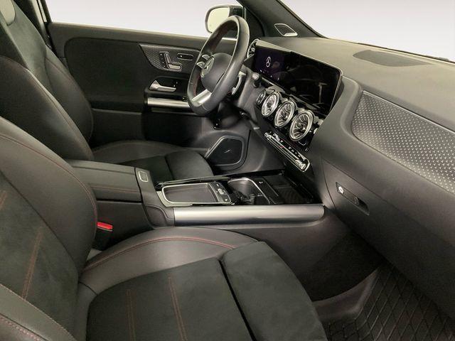 new 2025 Mercedes-Benz GLA 250 car, priced at $44,499