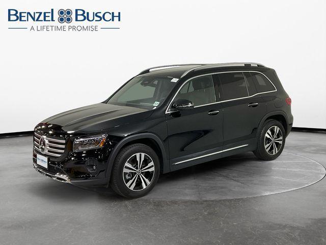 new 2025 Mercedes-Benz GLB 250 car, priced at $42,690