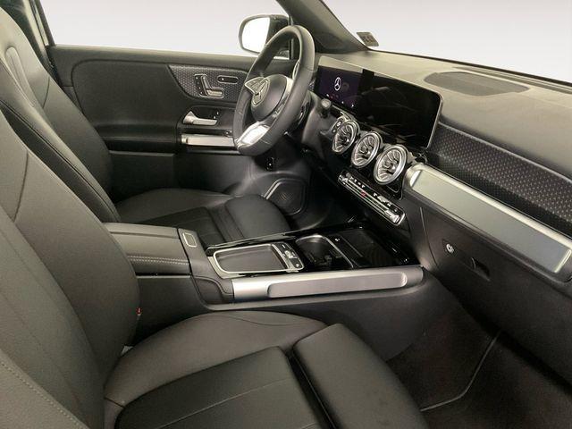 new 2025 Mercedes-Benz GLB 250 car, priced at $42,690