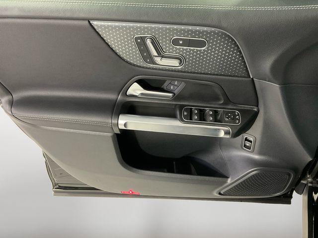 new 2025 Mercedes-Benz GLB 250 car, priced at $42,690