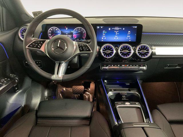 new 2025 Mercedes-Benz GLB 250 car, priced at $42,690