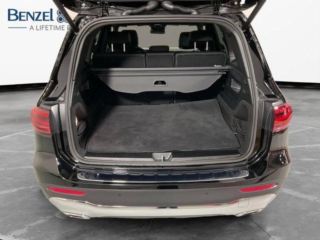 new 2025 Mercedes-Benz GLB 250 car, priced at $42,691