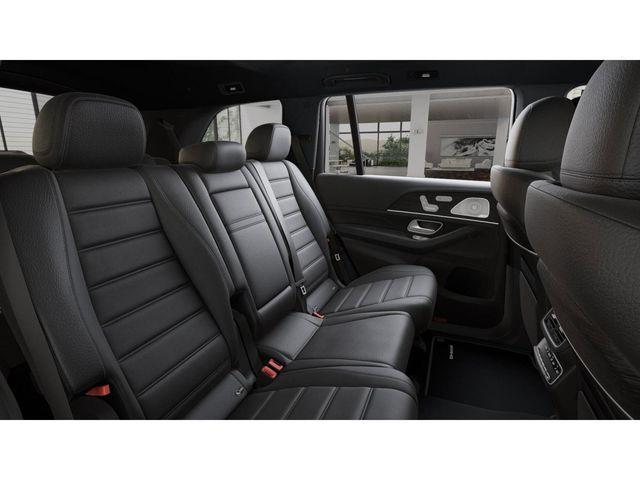 new 2025 Mercedes-Benz GLS 580 car, priced at $122,270