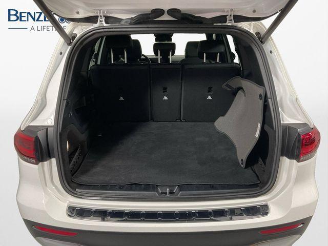 used 2022 Mercedes-Benz GLB 250 car, priced at $29,465