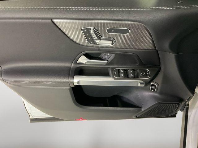 used 2022 Mercedes-Benz GLB 250 car, priced at $29,465