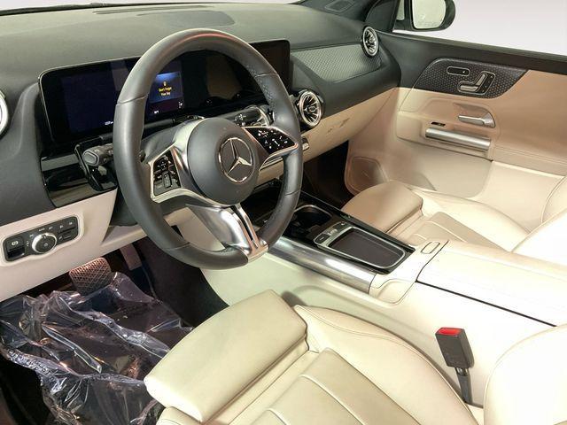 used 2025 Mercedes-Benz GLA 250 car, priced at $41,923