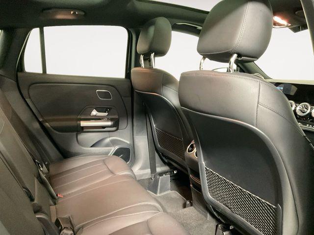 new 2025 Mercedes-Benz GLA 250 car, priced at $47,899