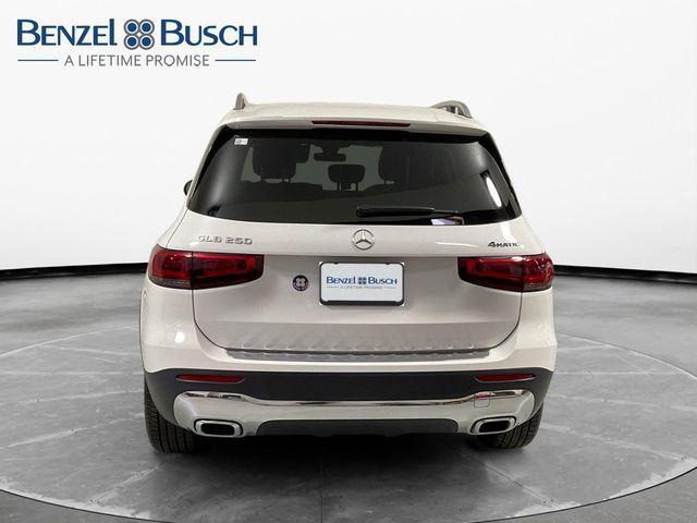 used 2021 Mercedes-Benz GLB 250 car, priced at $31,923