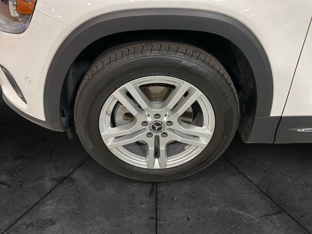 used 2022 Mercedes-Benz GLB 250 car, priced at $31,917