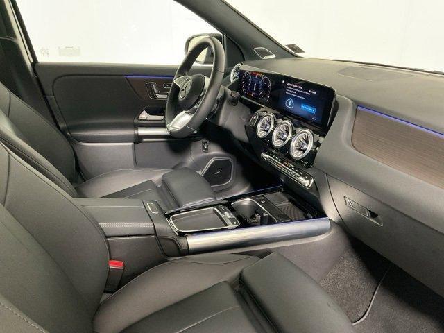 used 2025 Mercedes-Benz GLA 250 car, priced at $44,025