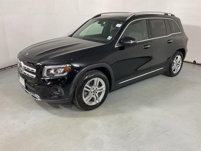 used 2020 Mercedes-Benz GLB 250 car, priced at $21,162