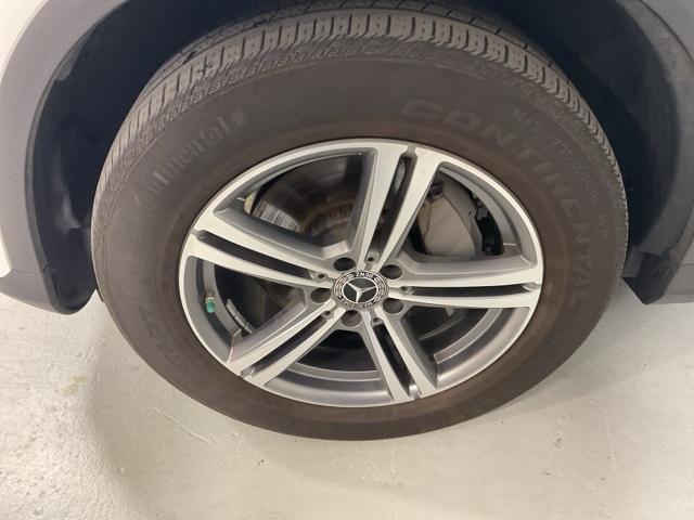 used 2020 Mercedes-Benz GLC 300 car, priced at $30,923
