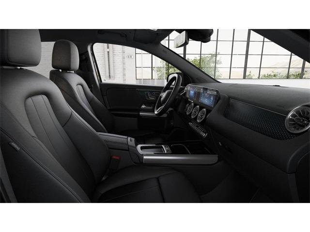 new 2025 Mercedes-Benz GLA 250 car, priced at $47,995