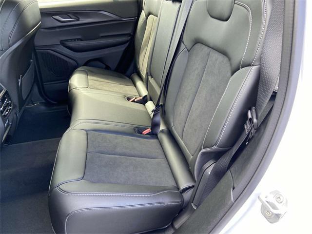 new 2025 Jeep Grand Cherokee car, priced at $36,330