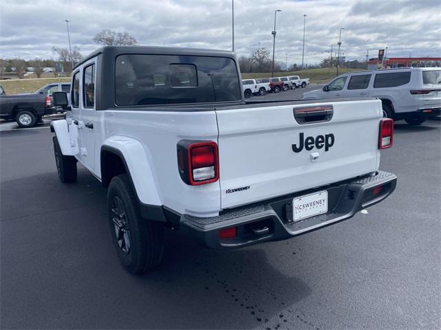 new 2024 Jeep Gladiator car, priced at $37,621