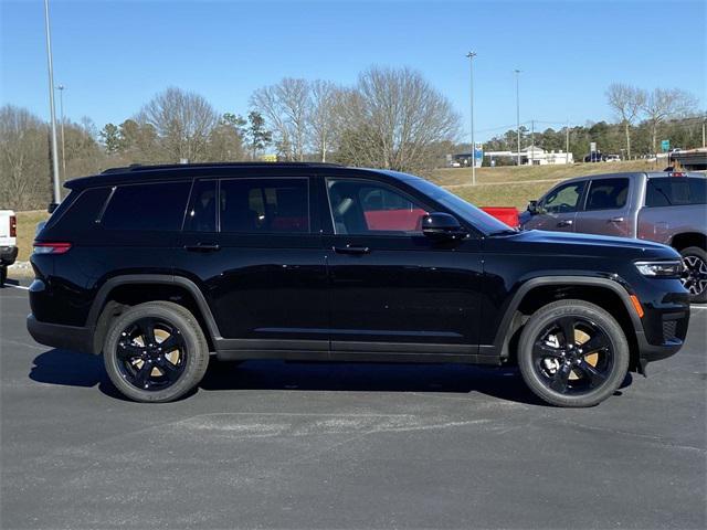 new 2025 Jeep Grand Cherokee L car, priced at $41,175