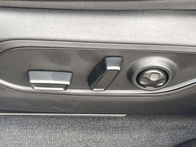 new 2025 Jeep Grand Cherokee L car, priced at $39,692