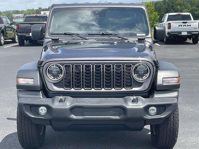 new 2025 Jeep Wrangler car, priced at $44,655