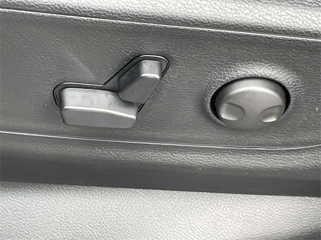 new 2026 Ram 1500 car, priced at $61,985
