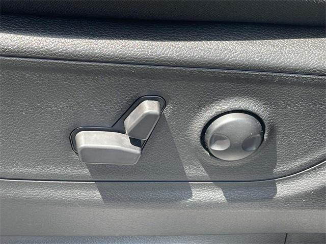 new 2025 Ram 1500 car, priced at $46,463