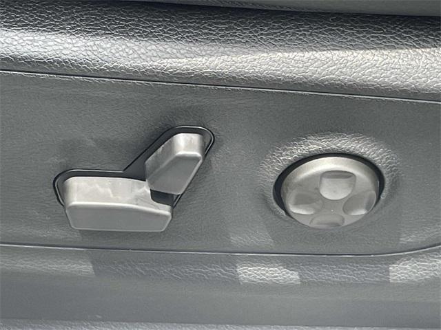 new 2025 Ram 1500 car, priced at $66,884