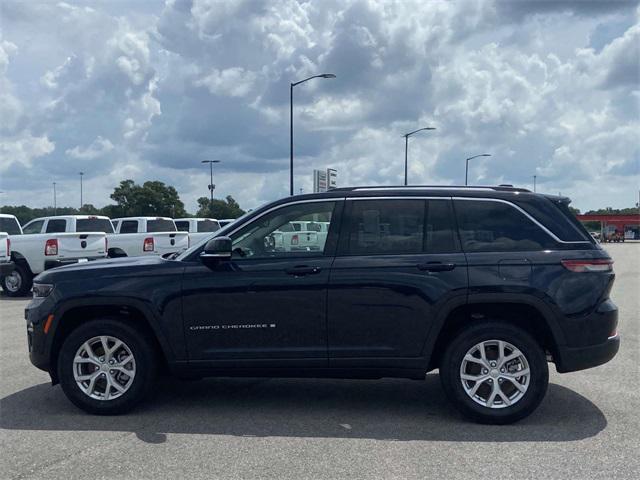 new 2023 Jeep Grand Cherokee car, priced at $44,928