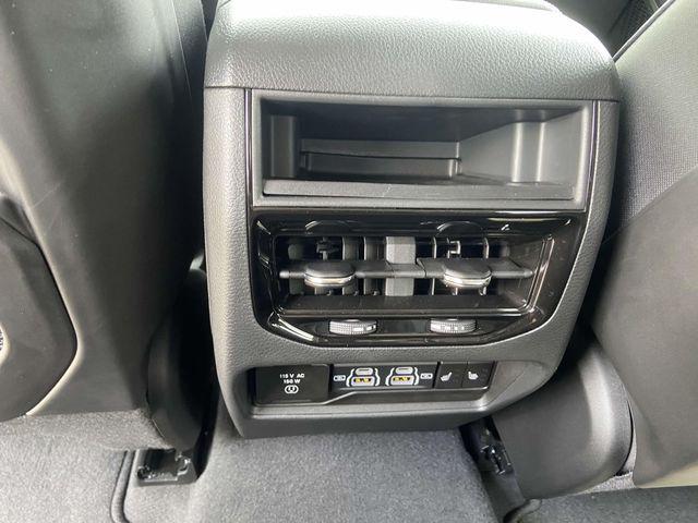 new 2023 Jeep Grand Cherokee car, priced at $41,428