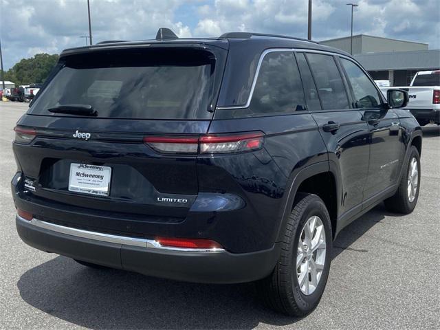 new 2023 Jeep Grand Cherokee car, priced at $44,928