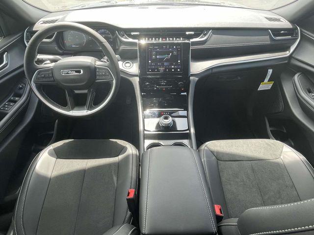 new 2025 Jeep Grand Cherokee L car, priced at $35,607