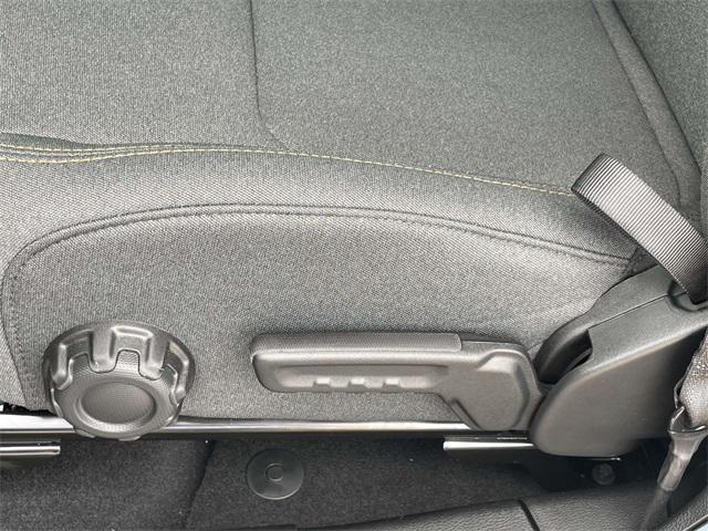 new 2025 Jeep Wrangler car, priced at $47,296