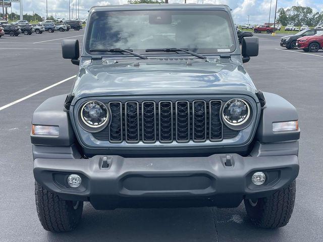 new 2025 Jeep Wrangler car, priced at $46,655