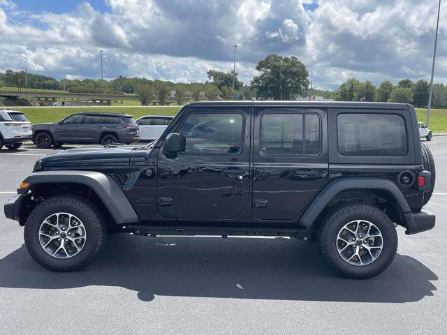 new 2025 Jeep Wrangler car, priced at $46,655
