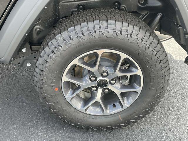 new 2025 Jeep Wrangler car, priced at $46,655