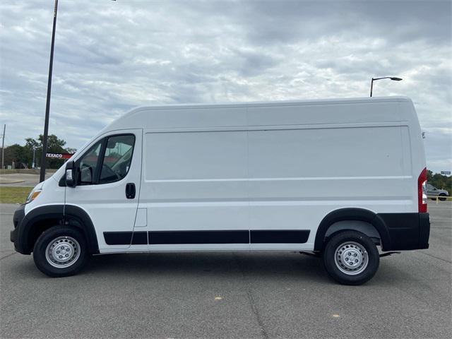 new 2024 Ram ProMaster 2500 car, priced at $45,360