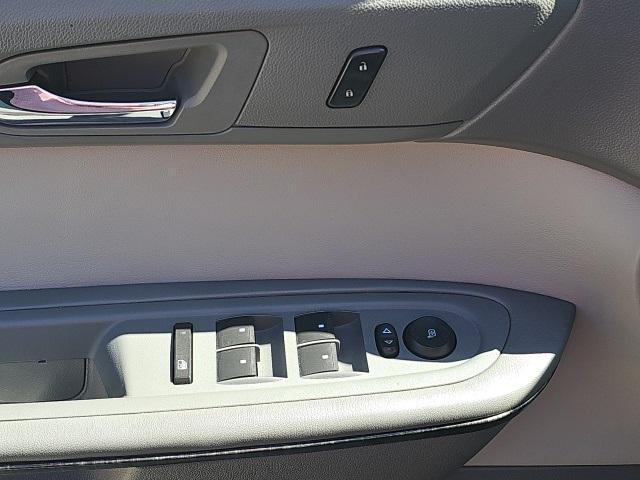 used 2013 GMC Acadia car, priced at $12,121