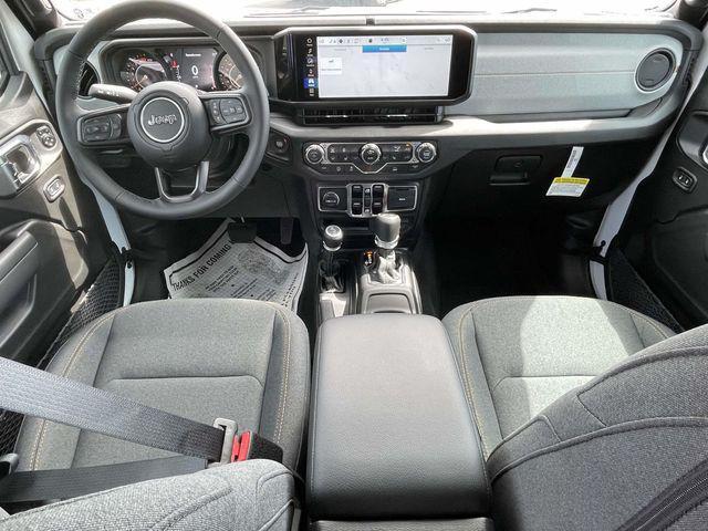 new 2025 Jeep Wrangler car, priced at $46,230