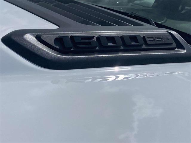 new 2025 Ram 1500 car, priced at $58,532