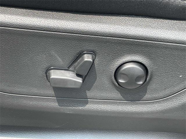 new 2025 Ram 1500 car, priced at $48,798