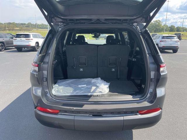 new 2025 Jeep Grand Cherokee L car, priced at $40,192