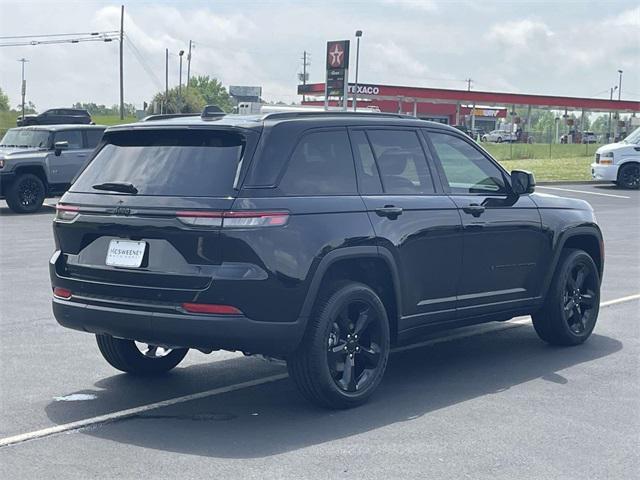new 2025 Jeep Grand Cherokee car, priced at $42,125