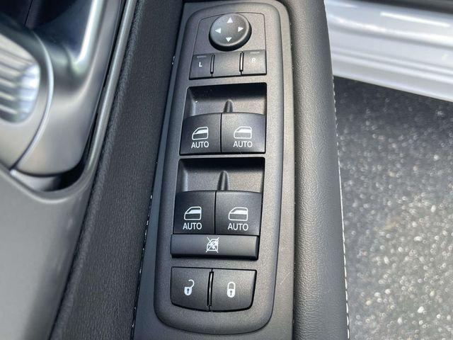 new 2026 Chrysler Pacifica car, priced at $36,668