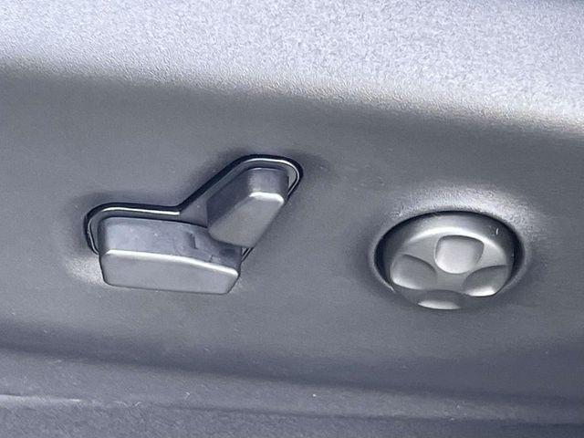 new 2026 Chrysler Pacifica car, priced at $36,668